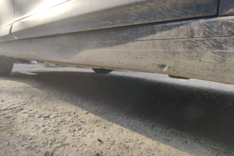 Used Citroen C-Quatre 2014 1.6L Manual Car Connectivity Edition Right Side Sill