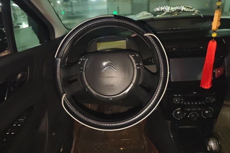 Used Citroen C-Quatre 2014 VTS Version 1.6L Manual Enjoyment Model Steering Wheel