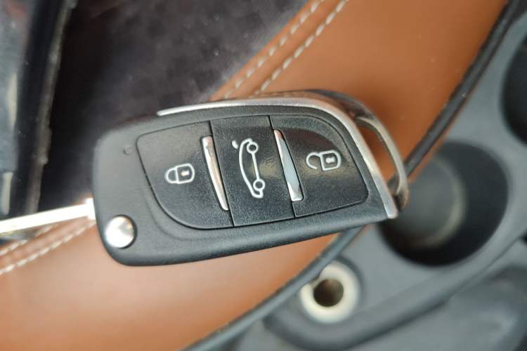 Used Citroen C-Quatre 2014 1.6L Manual Car Connectivity Edition Vehicle Key