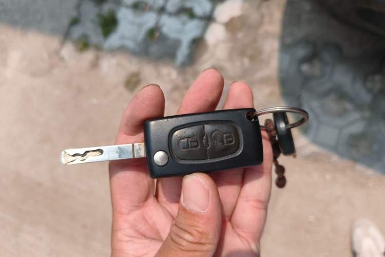 Used Citroen C-Quatre  Vehicle Key