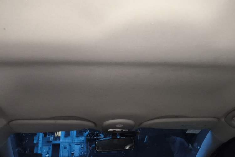 Used Citroen C-Quatre 2014 VTS Version 1.6L Manual - Premium Model Headliner