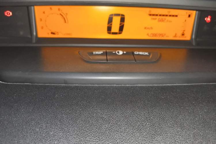 Used Citroen C-Quatre 2014 VTS Version 1.6L Manual - Premium Model Instrument Cluster