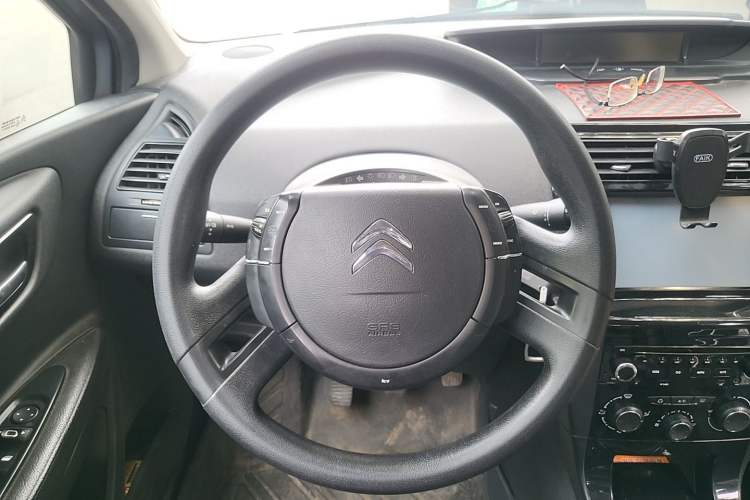 Used Citroen C-Quatre 2014 VTS Version 1.6L Manual - Premium Model Steering Wheel