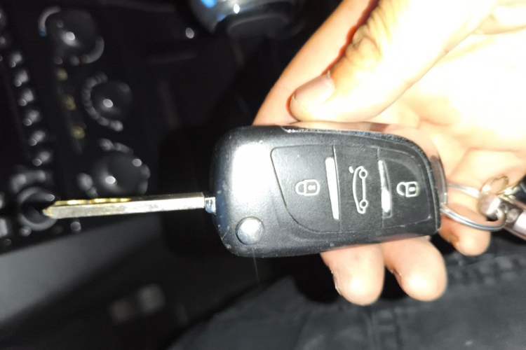 Used Citroen C-Quatre 2014 VTS Version 1.6L Manual - Premium Model Vehicle Key