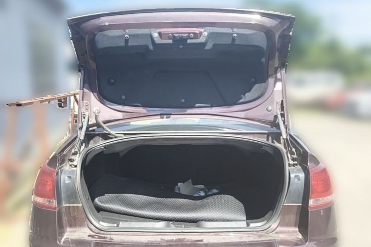 Used Citroen C-Quatre 2014 VTS Version 1.6L Automatic Prestige Model Trunk