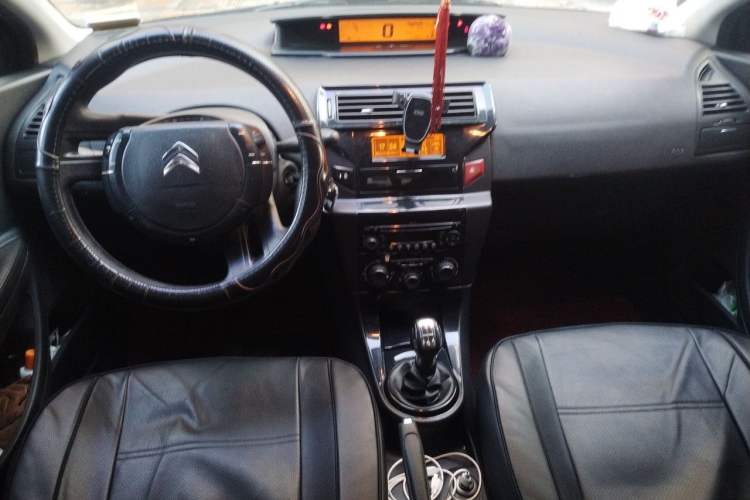 Used Citroen C-Quatre 2014 VTS Version 1.6L Manual - Premium Model Center Console