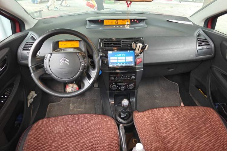 Used Citroen C-Quatre 2014 VTS Version 1.6L Manual - Premium Model Center Console