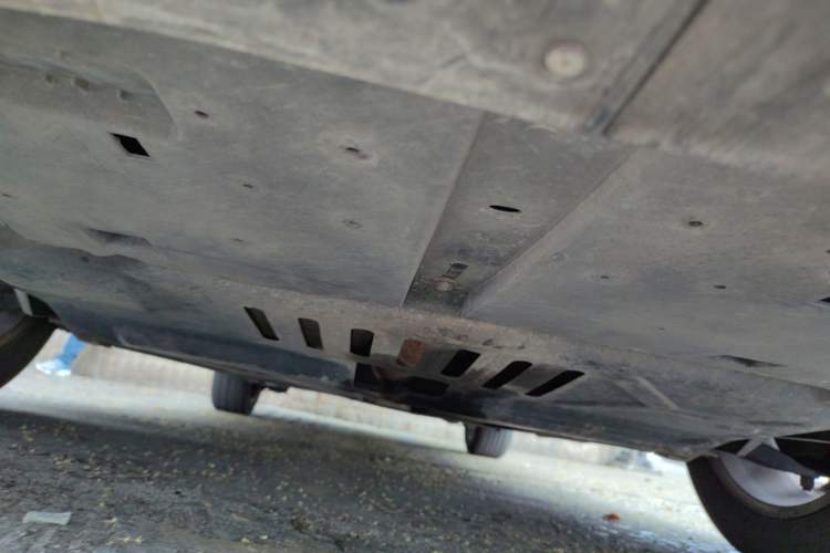 Used Citroen C-Quatre 2014 1.6L Manual Car Connectivity Edition Chassis Front