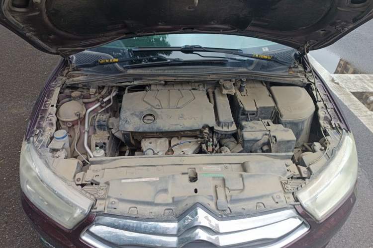 Used Citroen C-Quatre 2014 VTS Version 1.6L Manual - Premium Model Engine Bay