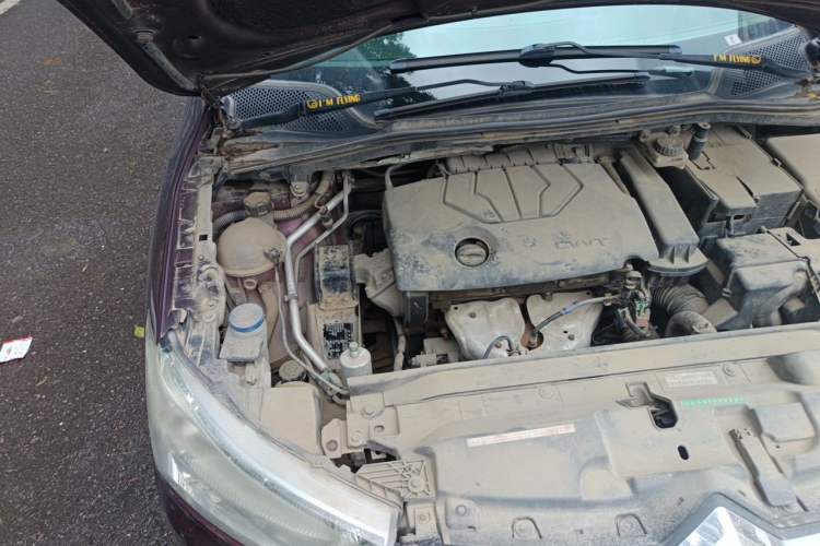 Used Citroen C-Quatre 2014 VTS Version 1.6L Manual - Premium Model Engine Bay Right