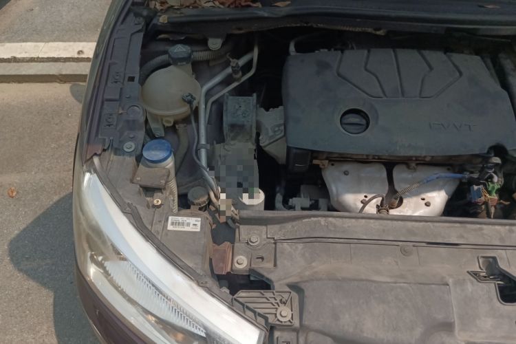 Used Citroen C-Quatre 2014 VTS Version 1.6L Manual - Premium Model Engine Bay Right