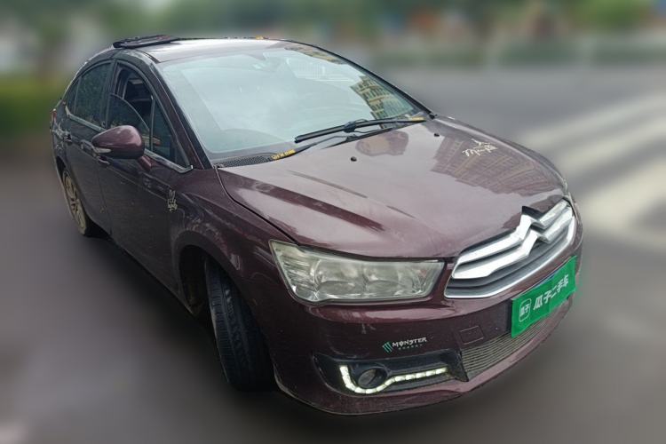 Used Citroen C-Quatre 2014 VTS Version 1.6L Manual - Premium Model Front Right 45 Deg