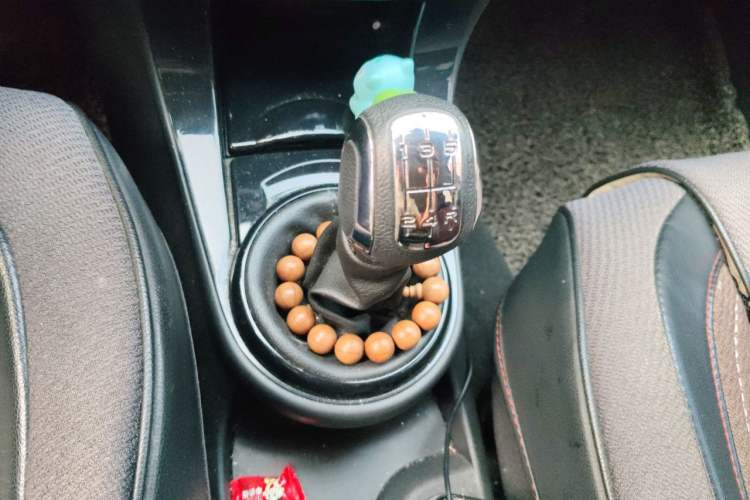Used Citroen C-Quatre 2014 VTS Version 1.6L Manual - Premium Model Gear Lever