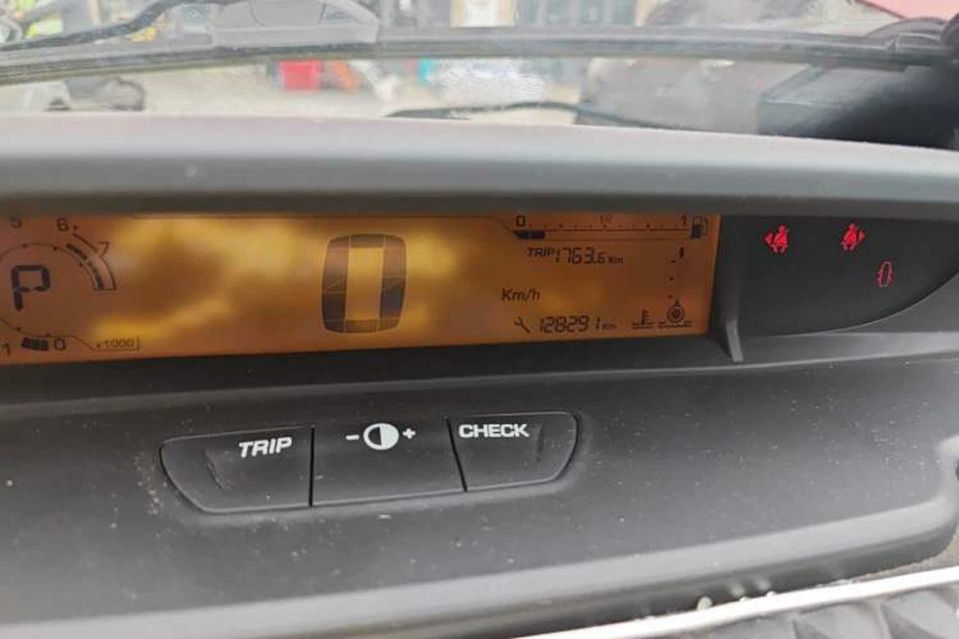 Used Citroen C-Quatre 2014 VTS Version 1.6L Automatic Prestige Model Instrument Cluster