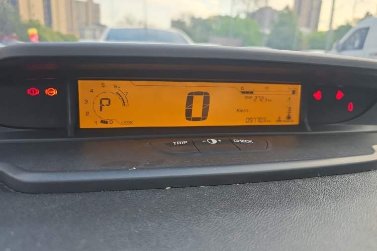 Used Citroen C-Quatre 2014 1.6L Automatic Connected Car Version Instrument Cluster