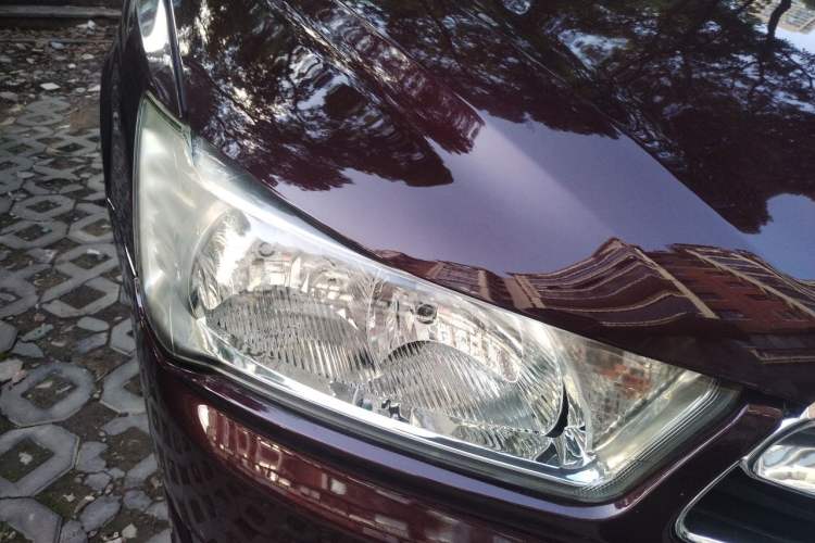 Used Citroen C-Quatre 2014 VTS Version 1.6L Manual - Premium Model Right Front Headlight