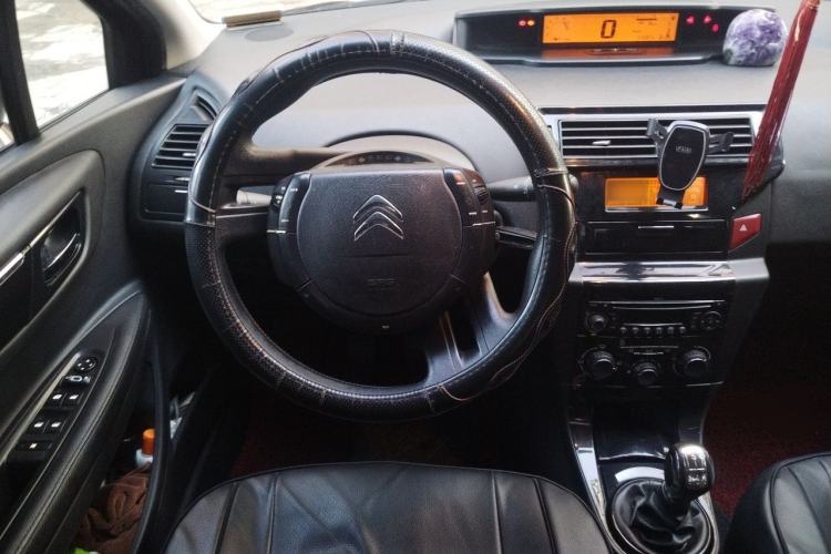 Used Citroen C-Quatre 2014 VTS Version 1.6L Manual - Premium Model Steering Wheel