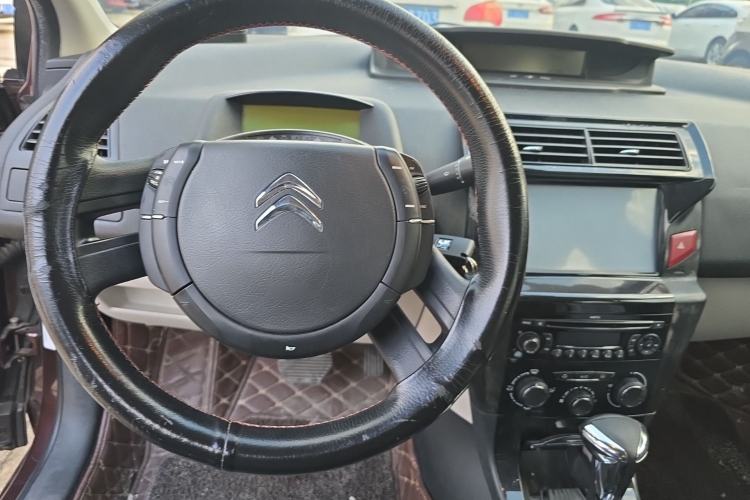 Used Citroen C-Quatre 2014 1.6L Automatic Connected Car Version Steering Wheel