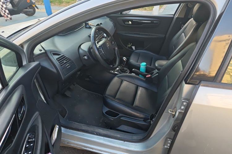Used Citroen C-Quatre 2014 VTS Version 1.6L Manual - Premium Model Driver Seat