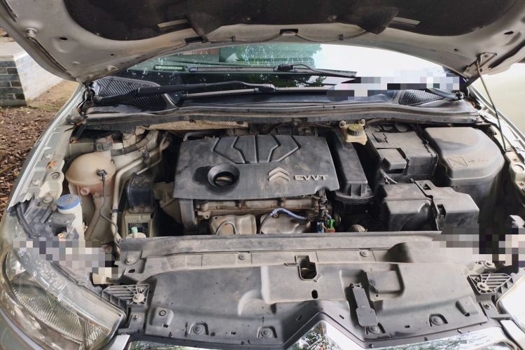 Used Citroen C-Quatre 2014 VTS Version 1.6L Manual - Premium Model Engine Bay Right