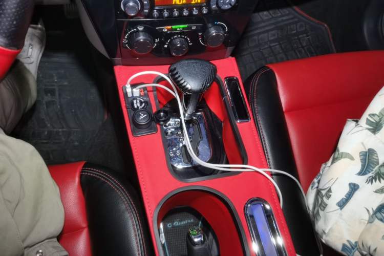 Used Citroen C-Quatre 2014 VTS Version 1.6L Automatic Prestige Model Gear Lever