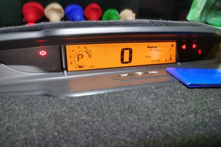 Used Citroen C-Quatre 2014 VTS Version 1.6L Automatic Prestige Model Instrument Cluster