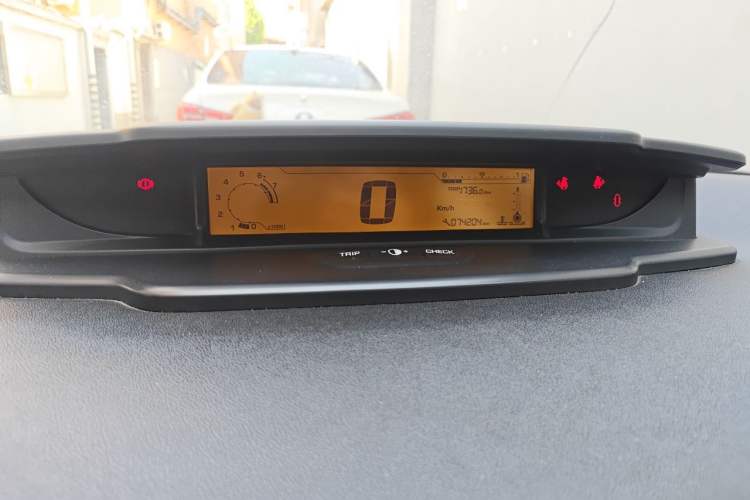 Used Citroen C-Quatre 2014 VTS Version 1.6L Manual - Premium Model Instrument Cluster