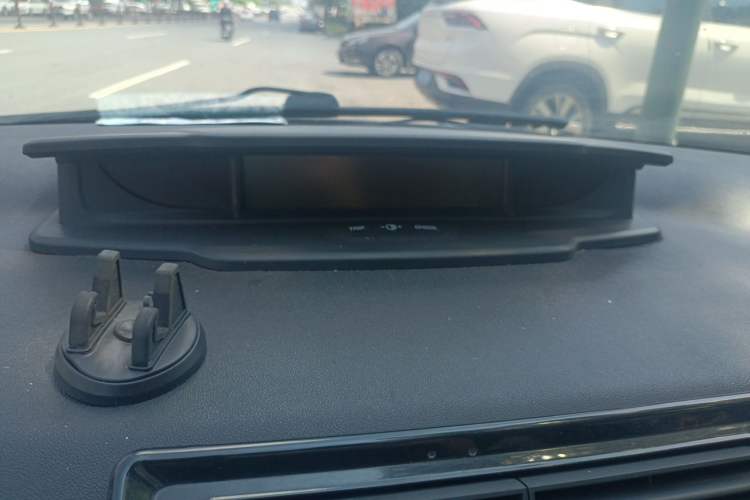 Used Citroen C-Quatre 2014 VTS Version 1.6L Manual - Premium Model Instrument Cluster