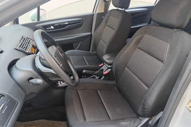 Used Citroen C-Quatre 2014 VTS Version 1.6L Manual - Premium Model Left Front Seat