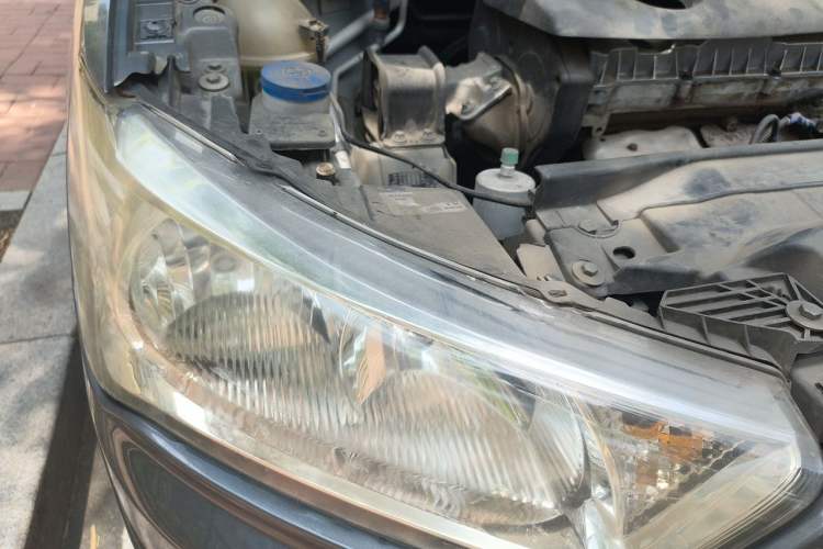 Used Citroen C-Quatre 2014 VTS Version 1.6L Automatic Prestige Model Right Front Headlight
