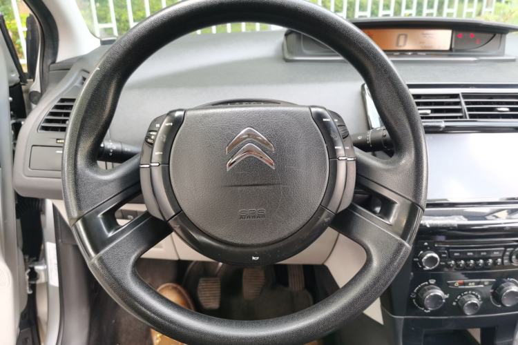Used Citroen C-Quatre 2014 VTS Version 1.6L Manual - Premium Model Steering Wheel