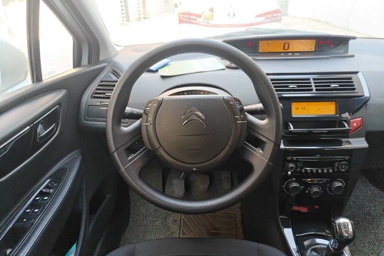Used Citroen C-Quatre 2014 VTS Version 1.6L Manual - Premium Model Steering Wheel