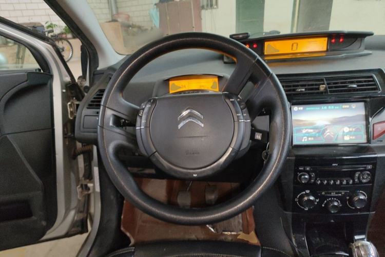 Used Citroen C-Quatre 2014 VTS Version 1.6L Manual - Premium Model Steering Wheel