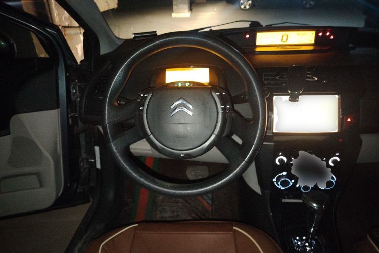 Used Citroen C-Quatre 2014 VTS Version 1.6L Automatic Prestige Model Steering Wheel