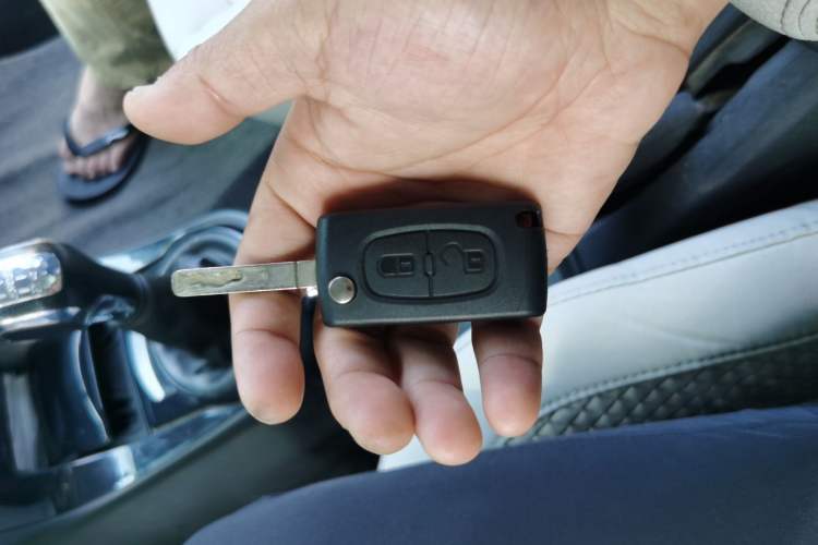 Used Citroen C-Quatre 2014 VTS Version 1.6L Manual - Premium Model Vehicle Key