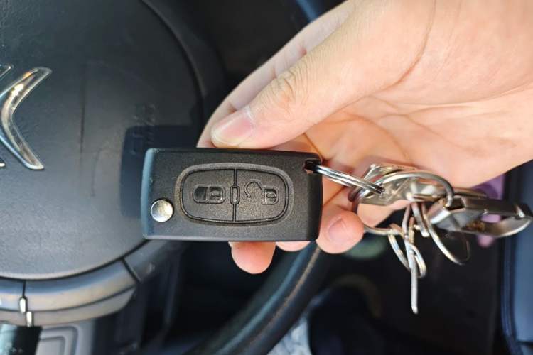 Used Citroen C-Quatre 2014 VTS Version 1.6L Manual - Premium Model Vehicle Key