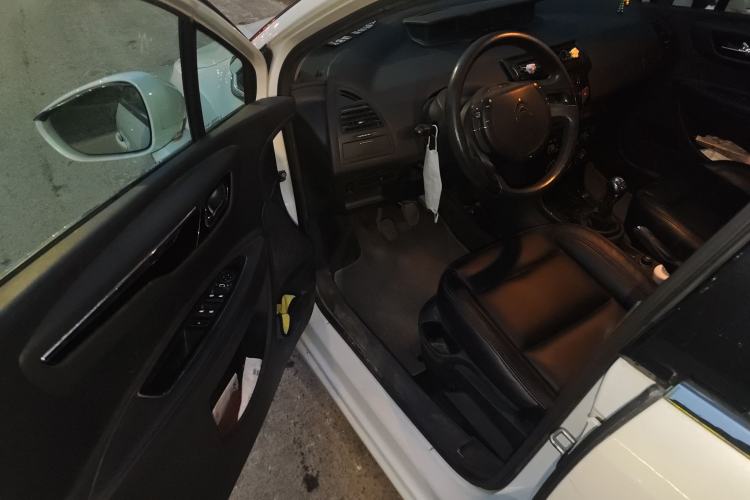 Used Citroen C-Quatre 2014 VTS Version 1.6L Manual - Premium Model Driver Seat
