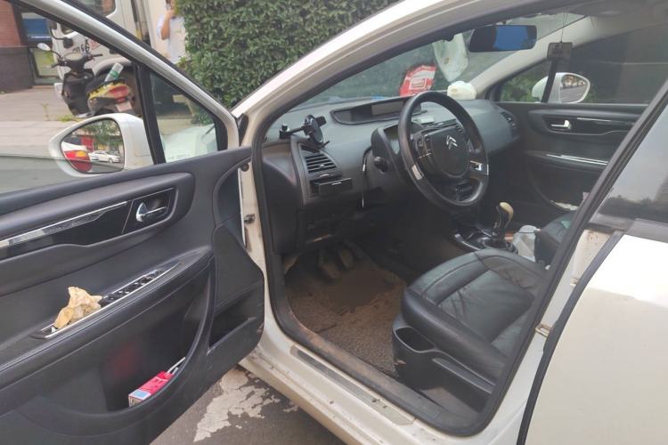 Used Citroen C-Quatre 2014 VTS Version 1.6L Manual - Premium Model Driver Seat