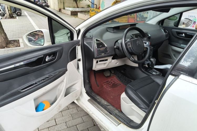 Used Citroen C-Quatre 2014 VTS Version 1.6L Automatic Prestige Model Driver Seat