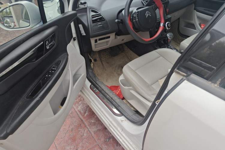 Used Citroen C-Quatre 2014 VTS Version 2.0L Automatic Premium Model Driver Seat