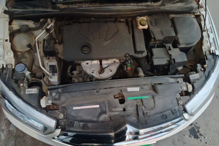 Used Citroen C-Quatre 2014 VTS Version 1.6L Manual - Premium Model Engine Bay