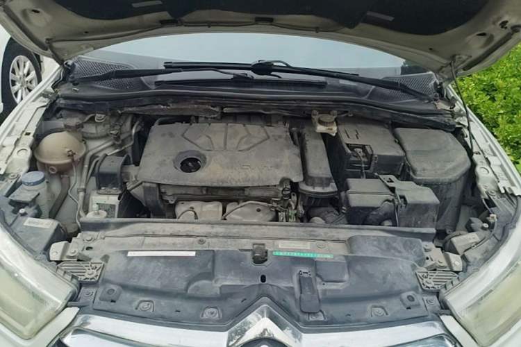 Used Citroen C-Quatre 2014 VTS Version 1.6L Manual - Premium Model Engine Bay