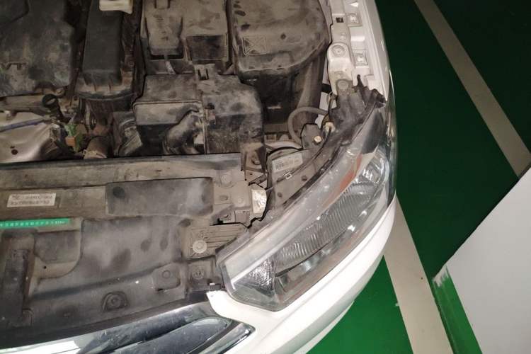 Used Citroen C-Quatre 2014 VTS Version 1.6L Automatic Prestige Model Engine Bay Left