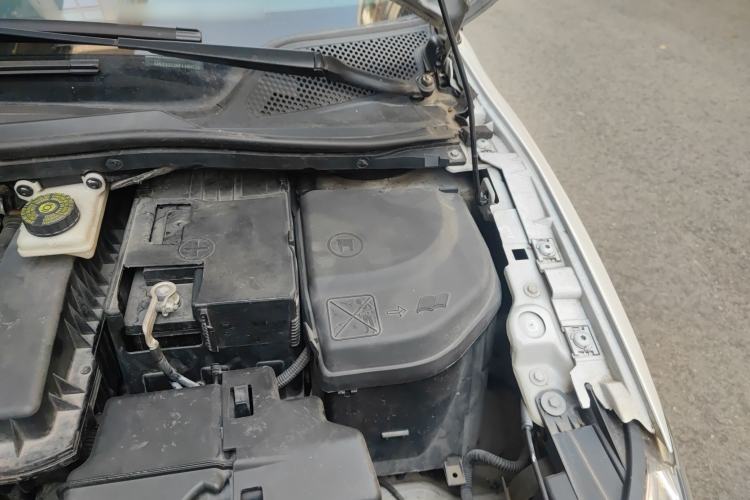 Used Citroen C-Quatre 2014 VTS Version 1.6L Manual - Premium Model Engine Bay Left