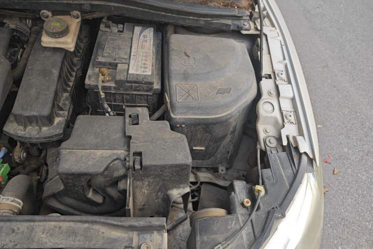 Used Citroen C-Quatre 2014 VTS Version 1.6L Manual Enjoyment Model Engine Bay Left