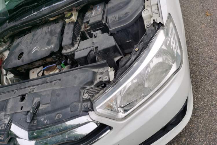 Used Citroen C-Quatre 2014 VTS Version 1.6L Manual - Premium Model Engine Bay Left