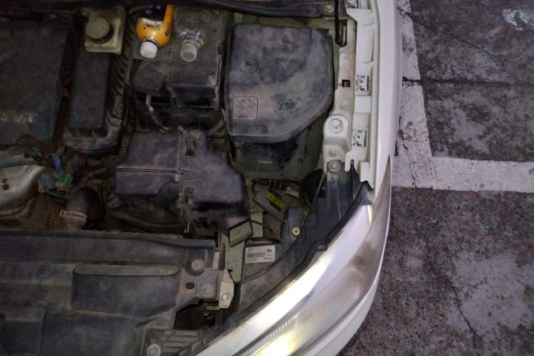 Used Citroen C-Quatre 2014 VTS Version 1.6L Automatic Prestige Model Engine Bay Left