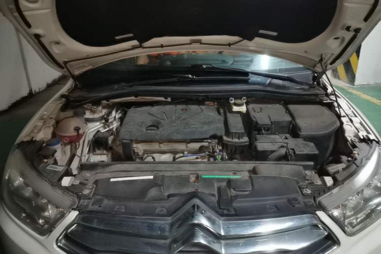 Used Citroen C-Quatre 2014 1.6L Automatic Connected Car Version Engine Bay