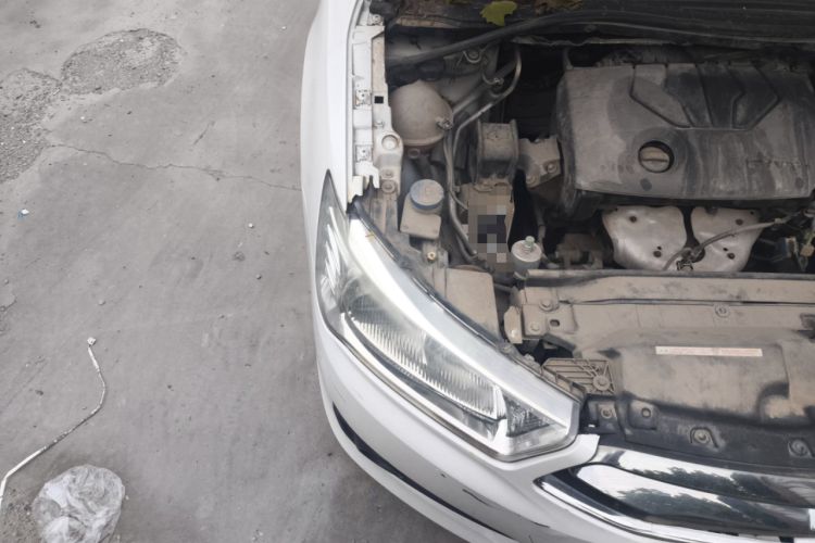 Used Citroen C-Quatre 2014 VTS Version 1.6L Manual - Premium Model Engine Bay Right