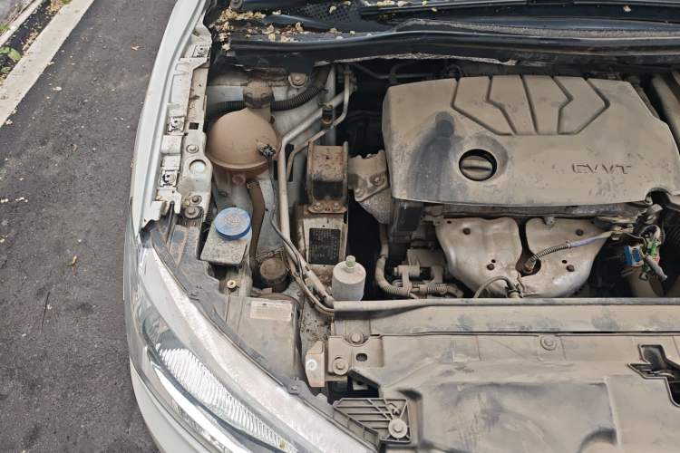 Used Citroen C-Quatre 2014 VTS Version 1.6L Automatic Prestige Model Engine Bay Right